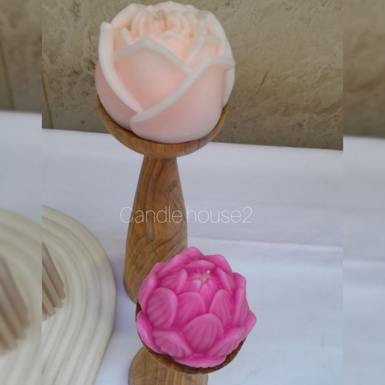 شمع پیلار بزرگ و رز